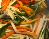 Foto del paso 1 de la receta: Tallarines vegetales con verduras salteadas