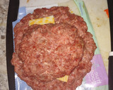 Foto del paso 4 de la receta: Hamburguesa de res con champiñones rellena de queso