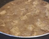 A picture of step 3 of Dahi chicken.