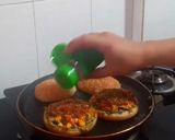 A picture of step 4 of Burger pizza.