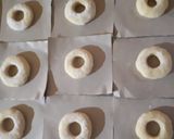 Foto langkah ke 13 dari resep Donat Empuk ala Kak Tasyi Athasyia.