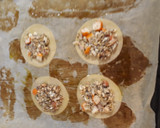 Foto del paso 4 de la receta: Mil hojas de salmón con verduras y semillas