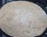 A picture of step 5 of ROTI/CHAPATI 😋.