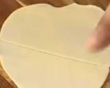 A picture of step 4 of Chocolate Samosa.