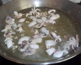 Foto del paso 4 de la receta: Arroz a banda con all y oli