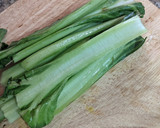 Foto del paso 1 de la receta: Revuelto de pencas de acelga