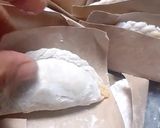 Foto langkah ke 6 dari resep Cireng isi sosis pedas.
