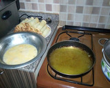 A picture of step 2 of Toaster bread.