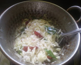 முட்டைகோஸ் கூட்டு (Muttaikosh kootu recipe in tamil) ரெசிபி ஸ்டேப் 2 புகைப்படம்