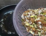 A picture of step 5 of Kashmiri Shufta.