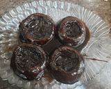 A picture of step 6 of Choco Fruity Buns.