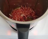 Foto del paso 3 de la receta: Salteado de setas con cebolla, pimientos rojos y jamón. Thermomix