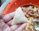 Foto langkah ke 9 dari resep Irani Samosa with homemade samosa sheet.
