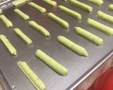 Foto langkah ke 4 dari resep Lidah kucing Pandan tanpa cetakan #SiapRamadan.