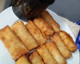 A picture of step 5 of Tikka cheese Roll.