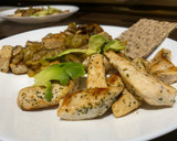Foto del paso 4 de la receta: Salteado de verduras con tofu, acompañado con tiras de pollo