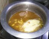 A picture of step 5 of Mughalai halwa.