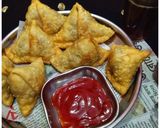 নিরামিষ ভাজা সিঙ্গাড়া (veg Fried samosa recipe in Bengali) রেসিপির ধাপ 11 ছবি