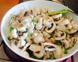 Foto del paso 5 de la receta: Panqueques de pollo, champiñón y acelga con salsa blanca