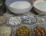 A picture of step 1 of Suji ki panjeeri.