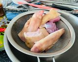 รูปขั้นตอนการทำที่ 1 ของ ต้มยำขาหมูน้ำใส แซ่บซี๊ด🌶️