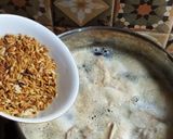 A picture of step 3 of Egyptian orzo soup.