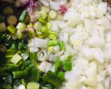 Foto del paso 1 de la receta: CANASTITAS DE ZAPALLITOS, VEGETALES 🌶🌽🧅🧄🫑🥕VARIOS Y 🧀QUESOS🧀
