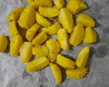 A picture of step 2 of Buttered roast potatoes.