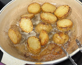 Foto del paso 2 de la receta: Entrecot a baja temperatura con trigueros y patatas (sous vide)🥩 🧈 🥔