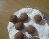 Foto del paso 10 de la receta: Trufas borrachas...deli, deli...🤤🤤