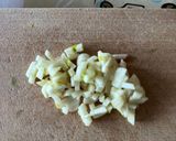 A picture of step 2 of Tuscan chicken breasts.