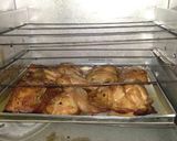 Foto langkah ke 5 dari resep Ayam Panggang Oven Tangkring/ oven kompor.