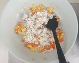 Gambar langkah 2 resipi Menu Berpantang :Nasi Goreng Halia.