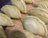 Foto langkah ke 5 dari resep Karipap Pusing.