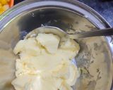 चीज़ गार्लिक ब्रेड (Cheese garlic bread recipe in Hindi) रेसिपी चरण 2 फोटो