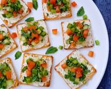 A picture of step 4 of Salsa Cream Cracker Bites.