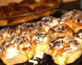 صورة لخطوة 4 من وصفة سينابون رولز هش 🤤