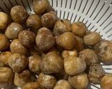 Hình bước làm 3 của món Mỳ Spaghetti Kem Nấm Gà Bao Ngon Cực Dễ