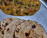 A picture of step 4 of Instant Mung dal palak.