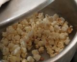 Foto langkah ke 3 dari resep Popcorn Asin Manis.