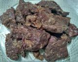 Foto langkah ke 2 dari resep Dendeng Paru Balado.