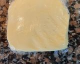 Foto del paso 2 de la receta: Medialunas de manteca