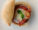 A picture of step 4 of Parmigiana nel panino.