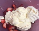Foto del paso 1 de la receta: Mousse de 🍓🍓🍓🍓🍓 frutillas o fresas, fácil, rápido (10 minutos)y riquísimo. Apto Keto 😜😜😜