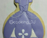 Foto langkah ke 11 dari resep Tutorial : Sofia the First Cookies.