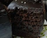 A picture of step 4 of Chocolate truffle cake.