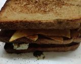 A picture of step 9 of Paneer club sandwich.