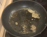 Foto del paso 5 de la receta: Bocadillo de lacón con queso y mostaza