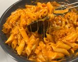 Szuper gyors sajtos-paradicsomos penne recept fázis 7 fotója