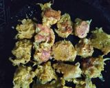 बेसन और प्याज़ की बॉयल्ड पकौड़ा सब्जी (Besan aur pyaz ki boiled pakoda sabzi recipe in hindi) रेसिपी चरण 4 फोटो